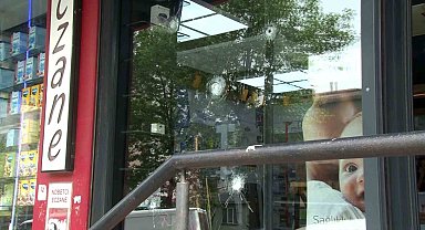 Bağcılar'da eczaneye silahlı saldırı