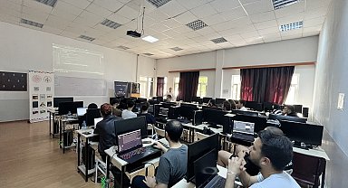 BAKA'nın 'Kodla Bakalım' programı tamamlandı