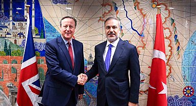 Bakan Fidan, İngiliz mevkidaşı Cameron ile görüştü
