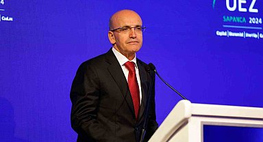 Bakan Şimşek: "Küresel ekonomik görünümde Türkiye lehine daha olumlu bir arka plan var"