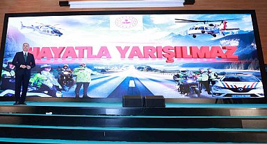 Bakan Yerlikaya açıkladı: Bayram tatilindeki trafik kazalarında 75 kişi hayatını kaybetti, 10 bin 810 kişi yaralandı