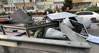 Bariyer otomobilin önünden girip arka koltuğuna kadar ilerledi: 1 ölü