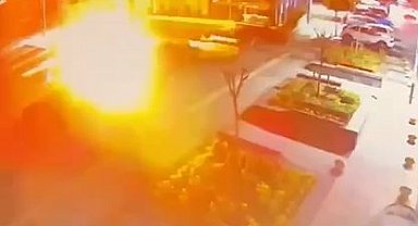 Başakşehir'de el bombalı saldırı anı kamerada