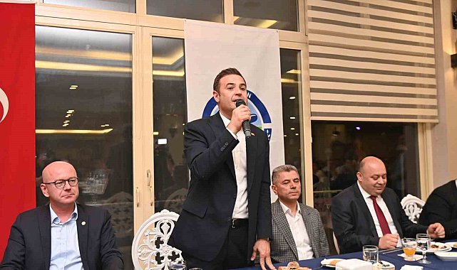 Başkan Ahmet Akın'ın ilk ilçe ziyareti baba ocağı Gönen'e