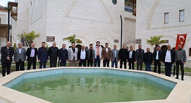 Başkan Akel, mahalle muhtarları ile bir araya geldi