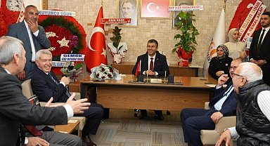 Başkan Akel ziyaretçilerini saat 16.00'dan sonra kabul edecek