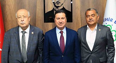 Başkan Aras Muhtarları tek çatı altında buluşturdu