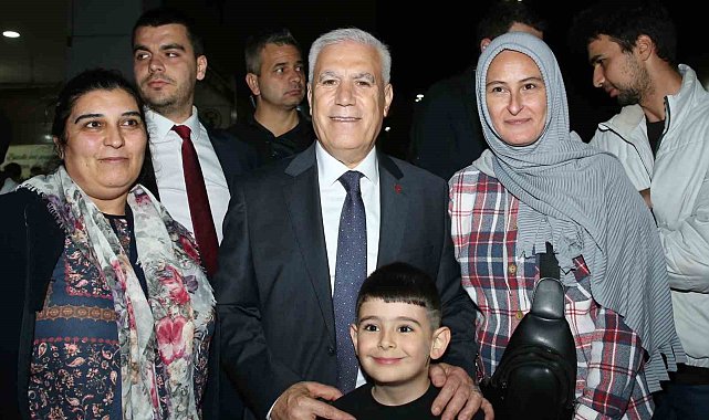 Başkan Bozbey, Kadir Gecesinde vatandaşlarla buluştu