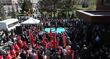 Başkan Büyükkılıç: "Kayserilerin hizmetkarı olmaya devam edeceğiz"