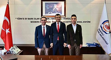 Başkan Çavuşoğlu, Denizli'nin en genç meclis üyelerini ağırladı
