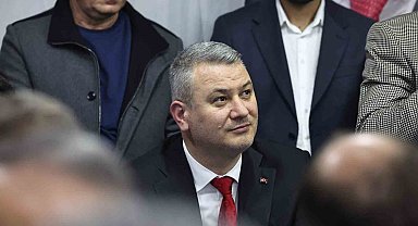 Başkan Çelik: "Öğrencilerimize yeni dönemde çok güzel sürprizlerimiz olacak"