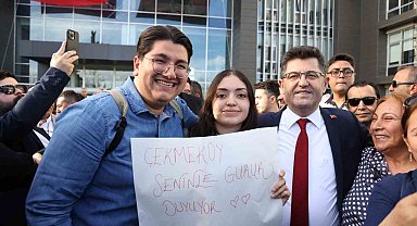 Başkan Çerkez, Çekmeköylülerle kucaklaştı