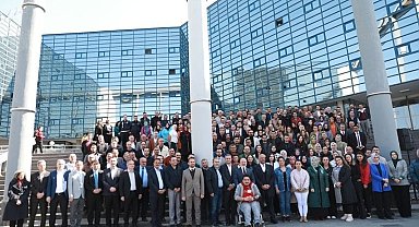 Başkan Çolakbayrakdar, "Bizim Davamız, bu şehirde yaşayan 7'den 70'e herkese hizmet edebilmektir"