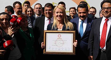 Başkan Doğan ikinci dönem için mazbatasını aldı