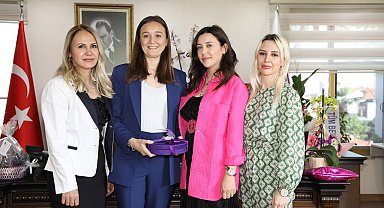 Başkan Durbay makamında ağırladığı vatandaşlarla fikir alışverişi yaptı