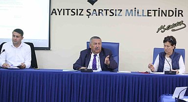 Başkan Erol Demirhan: "Bundan sonra hep beraber hizmet yapacağız"