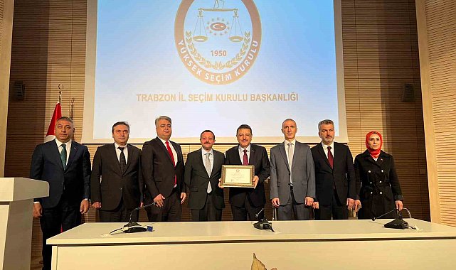 Başkan Genç mazbatasını aldı