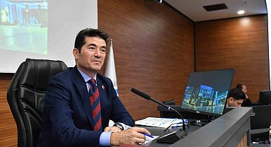Başkan Kaya ilk meclis toplantısını yönetti