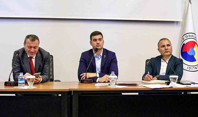 Başkan Mandalinci, muhtarlarla buluştu