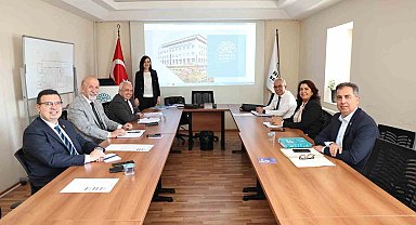 Başkan Özdemir'den yoğun mesai