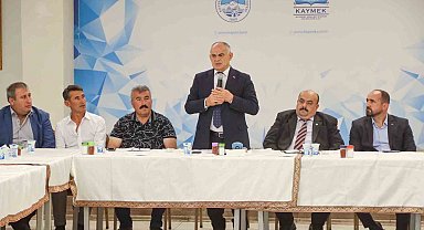 Başkan Öztürk, mahalle muhtarlarıyla istişare toplantısı gerçekleştirdi