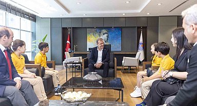 Başkan Seçer, öğrencilerle bir araya geldi