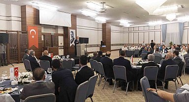 Başkan Seçer: "Bizim odağımızın Mersin olması lazım"