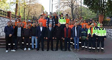 Başkan Tetik'ten ilk talimat: "Nazillimizi bayrama pırıl pırıl hazırlayın"