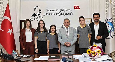 Başkan Yalçın'a 23 Nisan ziyareti