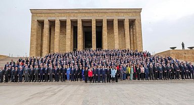 Başkan Zencirci Anıtkabir'i ziyaret etti