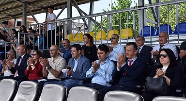 Başkan Zencirci'den sporculara destek