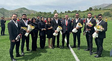 Batman'daki miniklere zeybek kültürünü aşıladılar