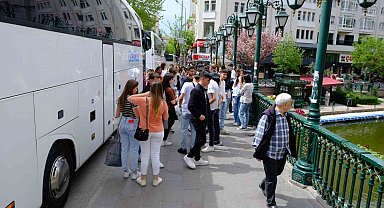 Bayram sonrası da turist akını devam ediyor