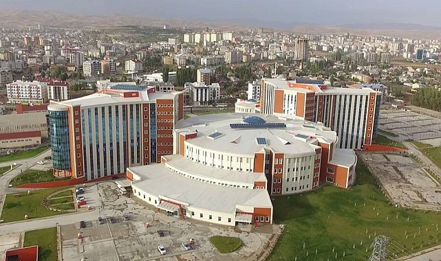 Bayramda hastanede yoğun mesai: 18 bin 324 kişiye hizmet verildi