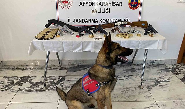 Beldeyi savaş meydanına çeviren şahıslara jandarma 'dur' dedi