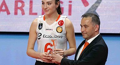 Beşiktaş, Saliha Şahin'i kadrosuna kattı