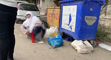 Bilecik'te dilenci kadın zabıtan kurtulmak için sokak ortasına tuvaletini yaptı
