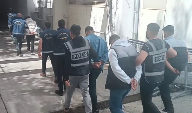 Bir kişinin öldüğü bıçaklı kavgada 7 şüpheli adliyeye sevk edildi