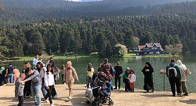 Bolu'nun gözde turizm merkezlerinde bayram yoğunluğu