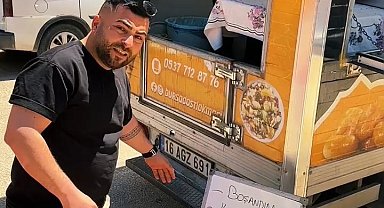 Boşandığı için lokma döktürdü