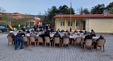 Bu köyde Ramazan ayı boyunca evlerde yemek pişirilmiyor