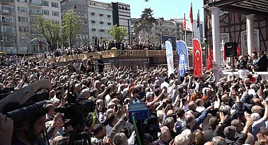 Bursa Büyükşehir Belediye Başkanı Mustafa Bozbey göreve başladı, ilk mesajını verdi