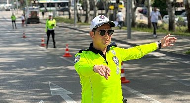 Bursa polisi trafik canavarlarına geçit vermedi