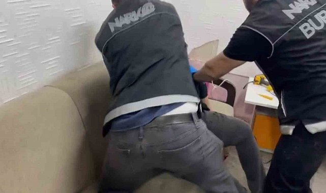 Bursa'da 75 kök Hint keneviri ele geçirildi