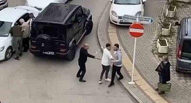 Bursa'da yol verme tartışması kamerada