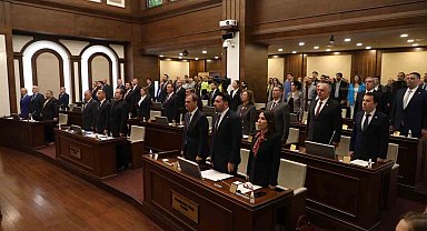 Büyükçekmece Belediye Meclisi yeni dönemin ilk toplantısını gerçekleştirdi
