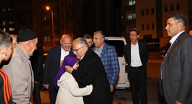 Büyükkılıç, Ramazan'ın huzurunu vatandaşla yaşıyor