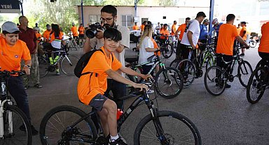 Büyükşehirden kırsalda vatandaşlara bisiklet turu