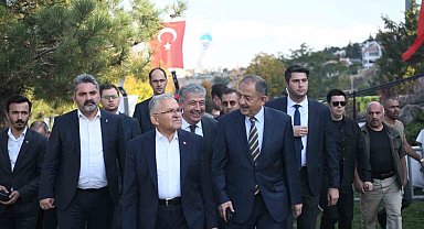 Çevre, Şehircilik ve İklim Değişikliği Bakanlığı ile Büyükşehir Belediyesi'nden Erciyes'te ağaçlandırma töreni