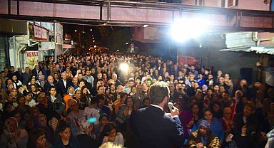 Ceyhan Belediye Başkanı Kadir Aydar teşekkür mitingi yaptı